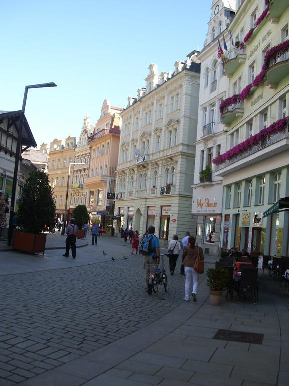 Apartment In City Center - Morassi Karlovy Vary Extérieur photo