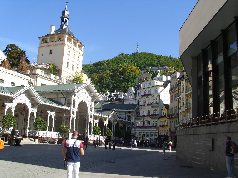 Apartment In City Center - Morassi Karlovy Vary Chambre photo