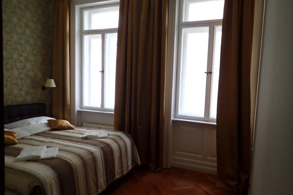 Apartment In City Center - Morassi Karlovy Vary Extérieur photo