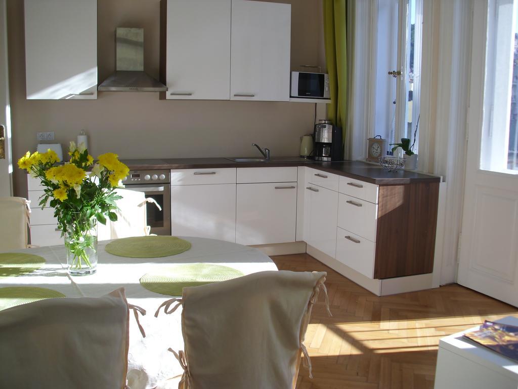 Apartment In City Center - Morassi Karlovy Vary Extérieur photo